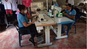 Lee más sobre el artículo El grupo de mujeres que puso de moda a la vereda El Charcón, en Los Palmitos
